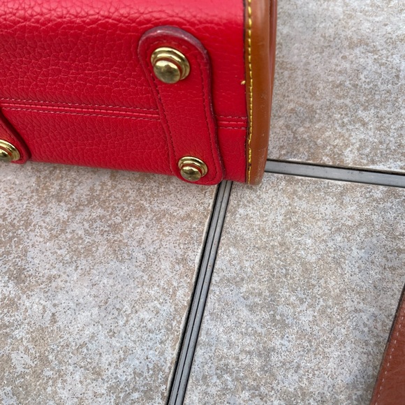 Dooney & Bourke Medium *RED* Shoulder Bag/Crossbody - Picture 10 of 16